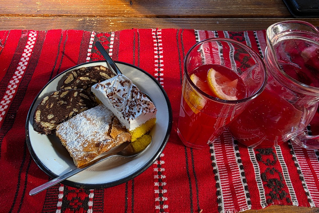 Kuchenspezialität im Casa Lu Dochia